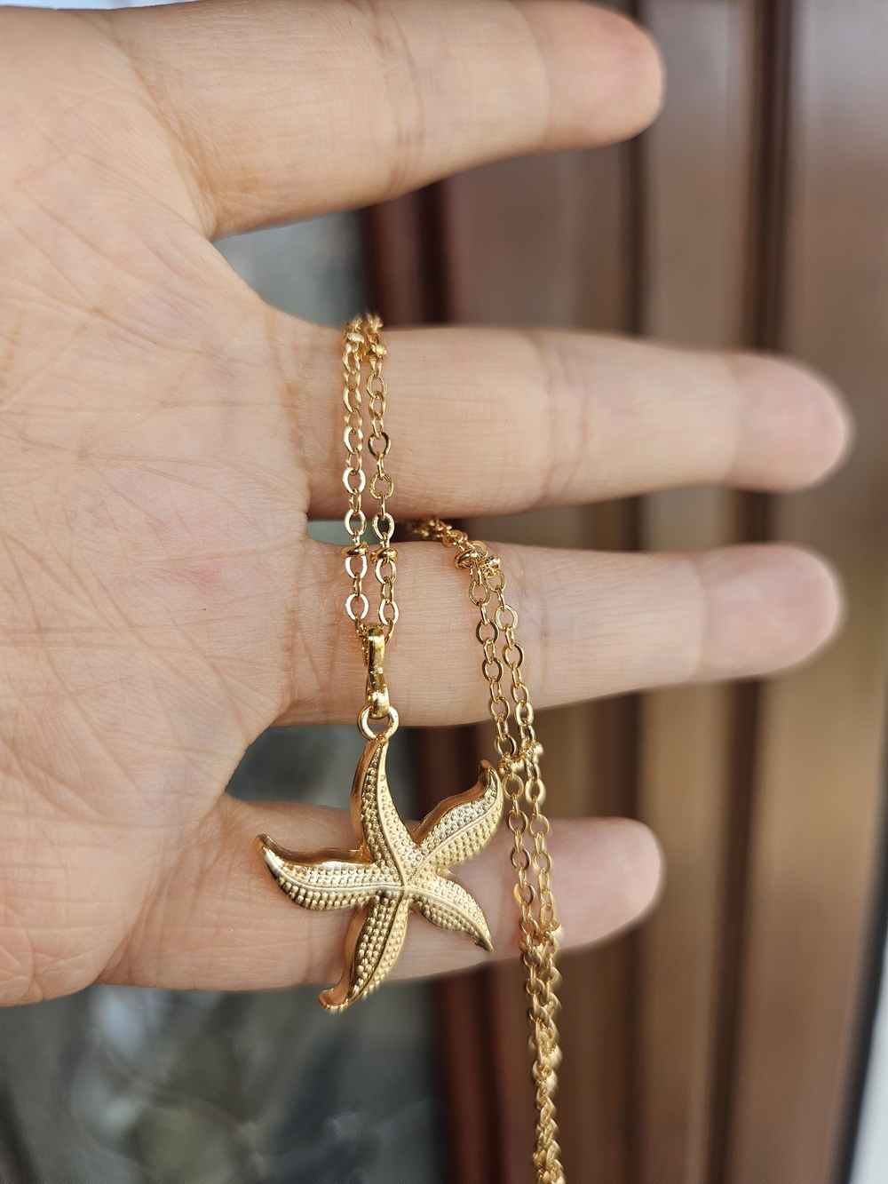 Starfish Pendant Necklace - Elegant